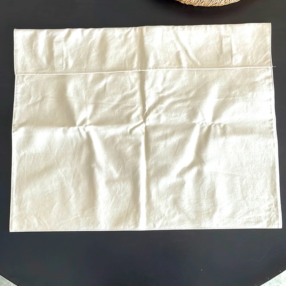 NWOT Duluth Trading Co. Large Dust Bag